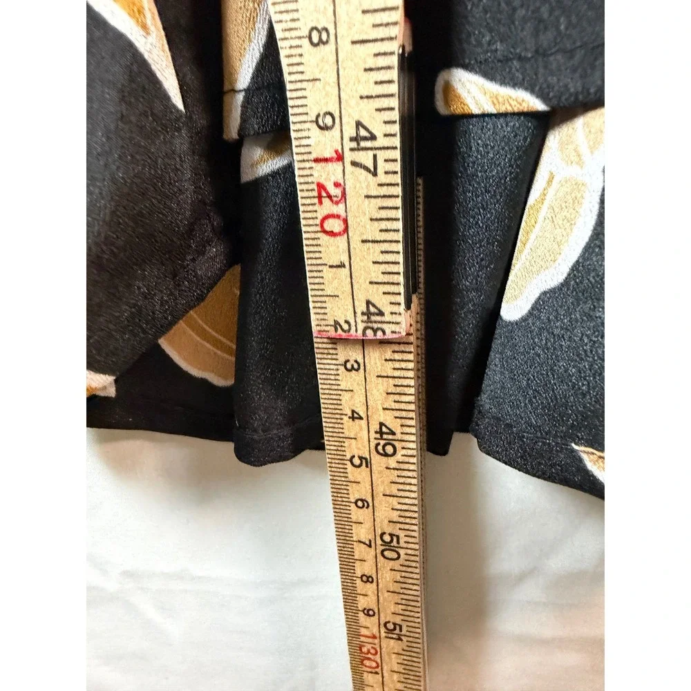 Maison Du Soir Floral Wrap Robe Black Gold Kimono Sleeve L/XL